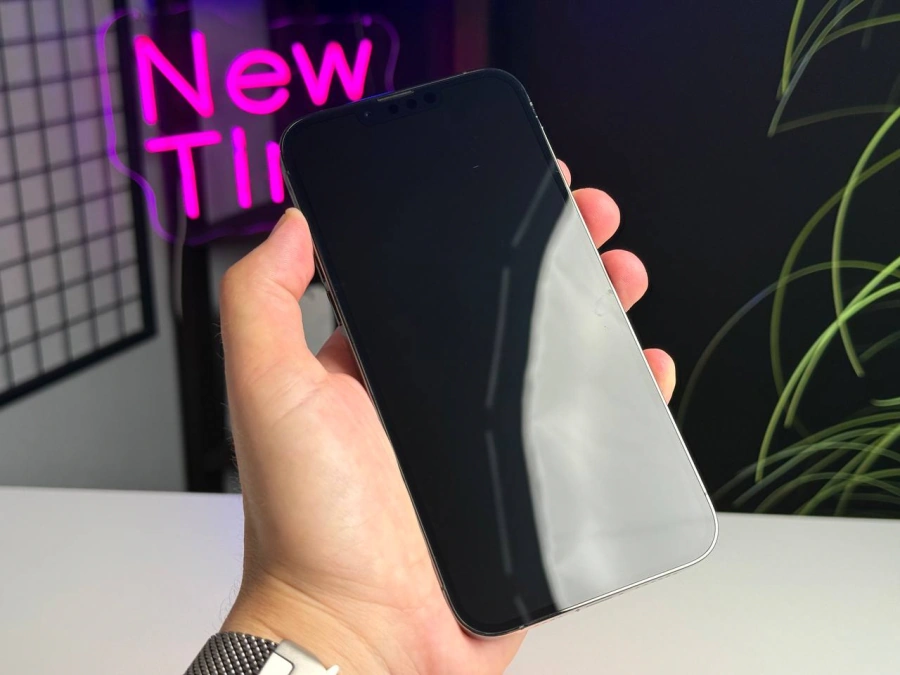 ВЖИВАНИЙ Apple iPhone 13 Pro Max 256GB Graphite (MLKR3, MLLA3) - Стан: гарний | Акумулятор: 100% | Комплектація: повний | Гарантія: 3 міс.