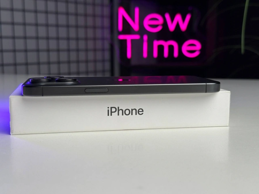 ВЖИВАНИЙ Apple iPhone 15 Pro Max 256GB Black Titanium (MU773) - Стан: гарний | Акумулятор: 89% | Комплектація: повний | Гарантія: 1 міс.