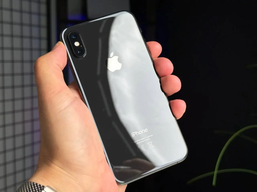 Б/У Apple iPhone XS 256GB Space Gray (MT9H2) - Состояние: хороший | Аккумулятор: 100% | Комплектация: iPhone, кабель | Гарантія: 1 мес.