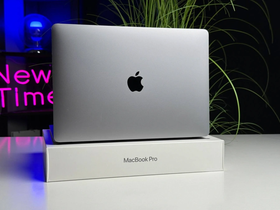 ВЖИВАНИЙ MacBook Pro 13" Space Gray 2022 (Z16R0005V) - Стан: гарний | Акумулятор: 84% | Комплектація: повний | Гарантія: 1 міс.