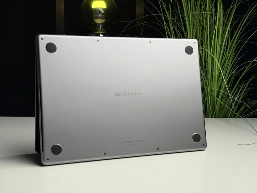 ВЖИВАНИЙ MacBook Pro 16" Space Gray (MK193) 2021 M1 PRO/16GB/1TB | Apple M1 Pro | 10‑ядерний процесор | 16-ядерний графічний процесор | 1 ТБ SSD | 16 ГБ об'єднаної пам'яті | Стан: гарний | Акумулятор: 87% | Гарантія: 1 місяць | Комплект: повний