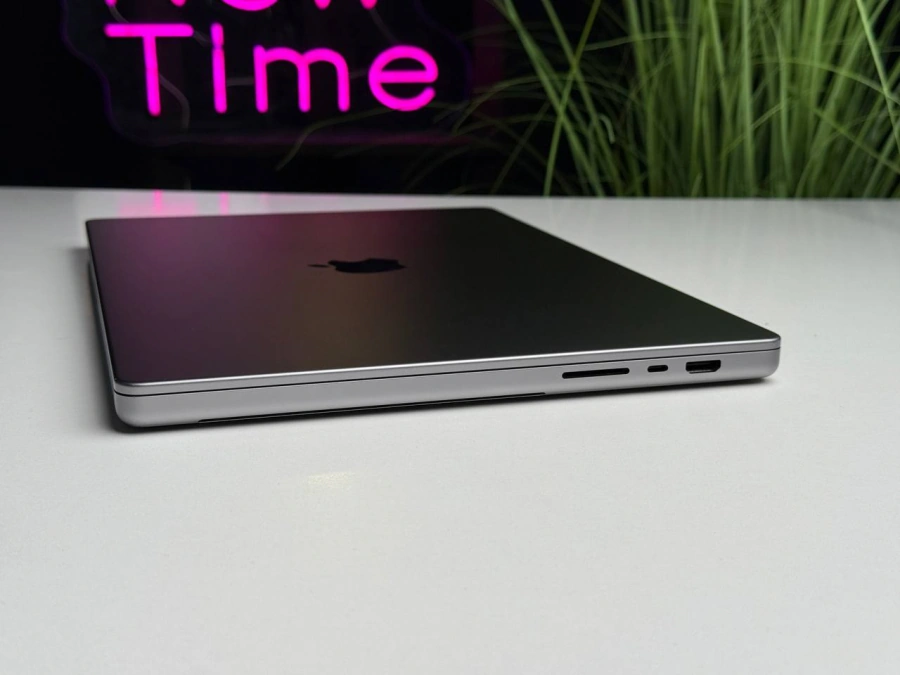 ВЖИВАНИЙ MacBook Pro 16" Space Gray (MK193) 2021 M1 PRO/16GB/1TB | Apple M1 Pro | 10‑ядерний процесор | 16-ядерний графічний процесор | 1 ТБ SSD | 16 ГБ об'єднаної пам'яті | Стан: гарний | Акумулятор: 87% | Гарантія: 1 місяць | Комплект: повний