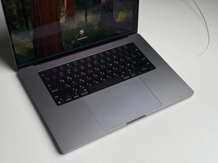 ВЖИВАНИЙ MacBook Pro 16" Space Gray (MK193) 2021 M1 PRO/16GB/1TB | Apple M1 Pro | 10‑ядерний процесор | 16-ядерний графічний процесор | 1 ТБ SSD | 16 ГБ об'єднаної пам'яті | Стан: гарний | Акумулятор: 87% | Гарантія: 1 місяць | Комплект: повний