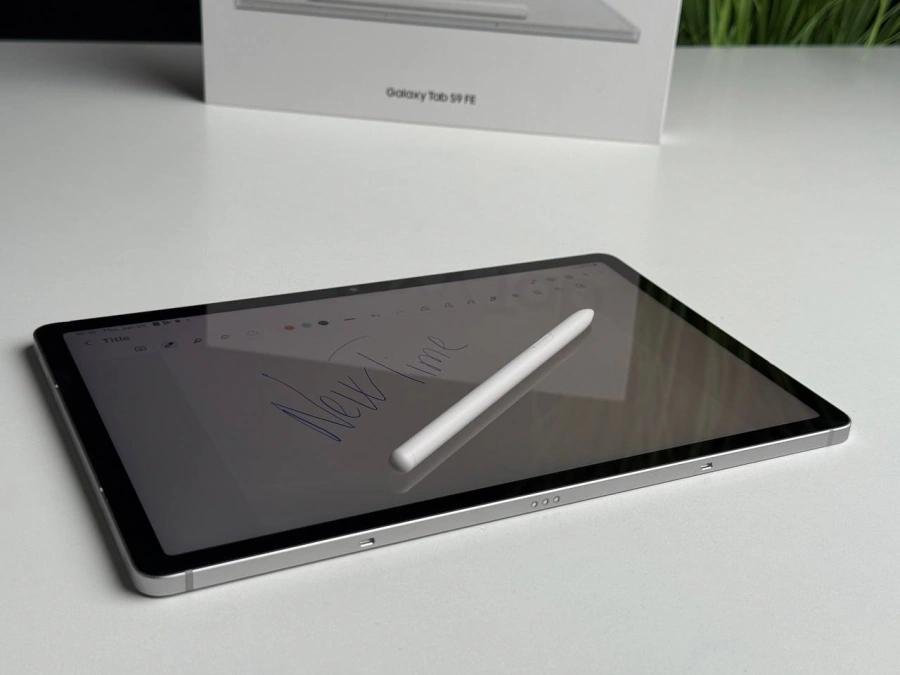 ВЖИВАНИЙ Планшет Samsung Galaxy Tab S9 FE Wi-Fi 6/128GB Silver (SM-X510NZSA) - Стан: ідеальний | Комплектація: повний | Гарантія: 1 міс.