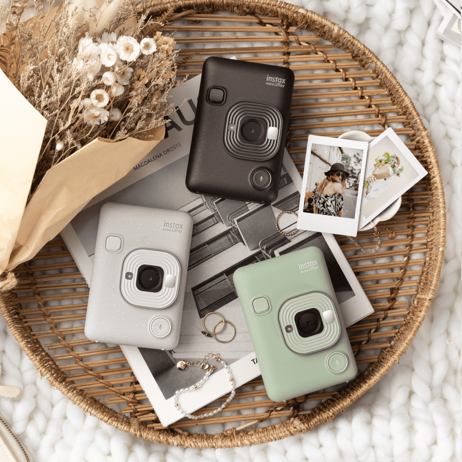 Фотокамера миттєвого друку Fujifilm Instax mini LiPlay - Misty White (16835160)