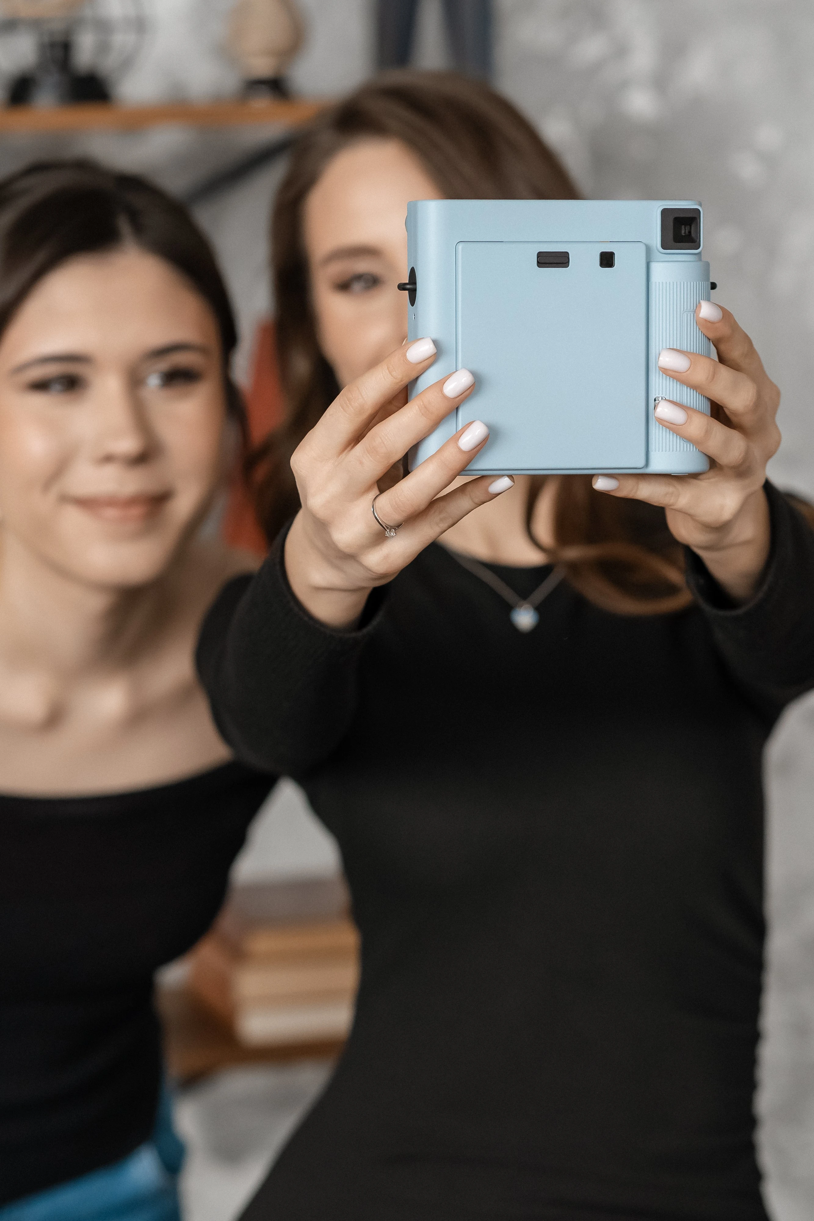 Фотокамера миттєвого друку Fujifilm Instax Square SQ1 - Glacier Blue (16672142)