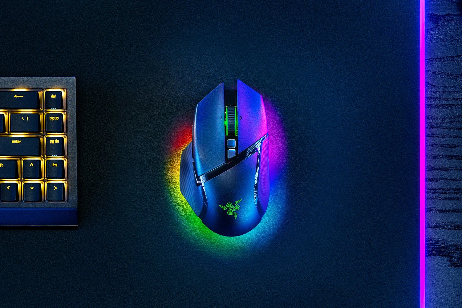 Мышь Razer Basilisk V3 Pro 35K Fully Customizable Wireless Ergonomic RGB Gaming Mouse - Black (RZ01-05240100-R3G1)