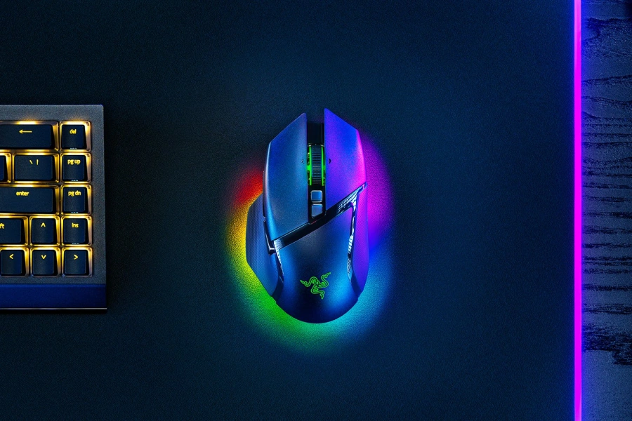 Мышь Razer Basilisk V3 Pro 35K Fully Customizable Wireless Ergonomic RGB Gaming Mouse - Black (RZ01-05240100-R3G1)