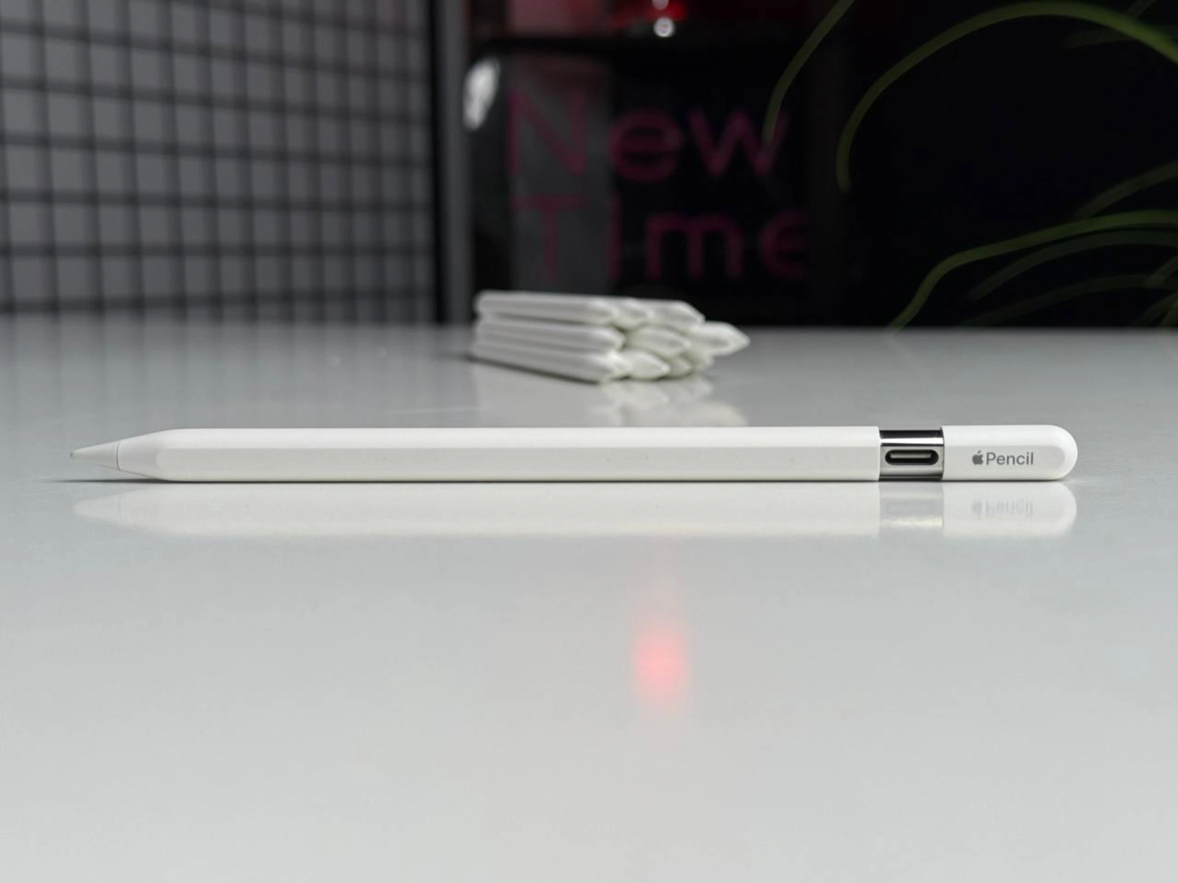 NO BOX Apple Pencil [USB-C] (MUWA3) - Состояние: хорошее | Аккумулятор: 100% | Комплектация: Pencil | Гарантия: 1 мес.