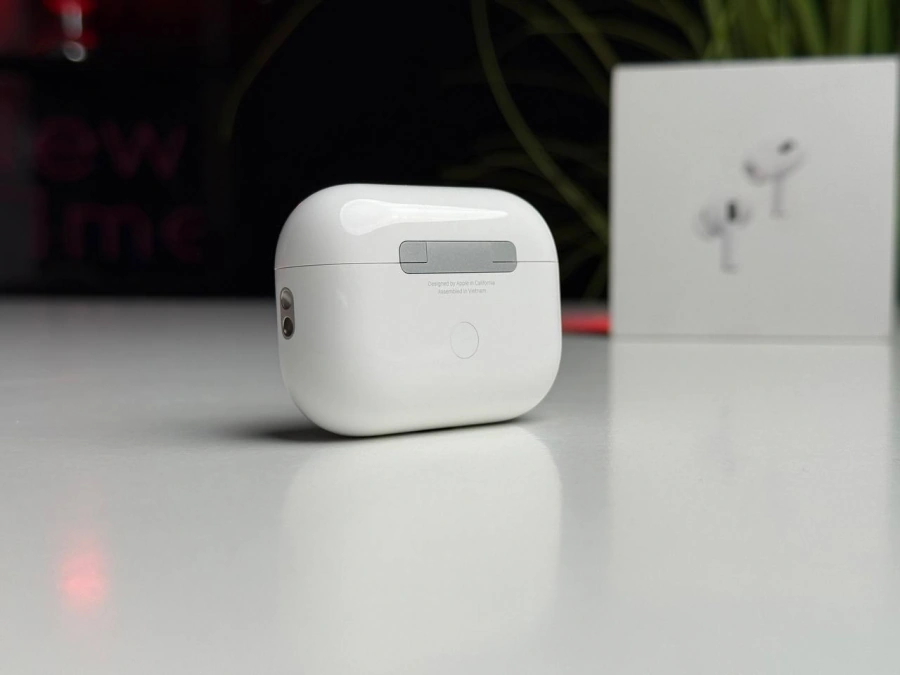 OPEN BOX AirPods Pro 2 with MagSafe Charging Case USB‑C (MTJV3) | Состояние: хорошее | Аккумулятор: 100% | Гарантия: 3 месяца | Комплект: полный