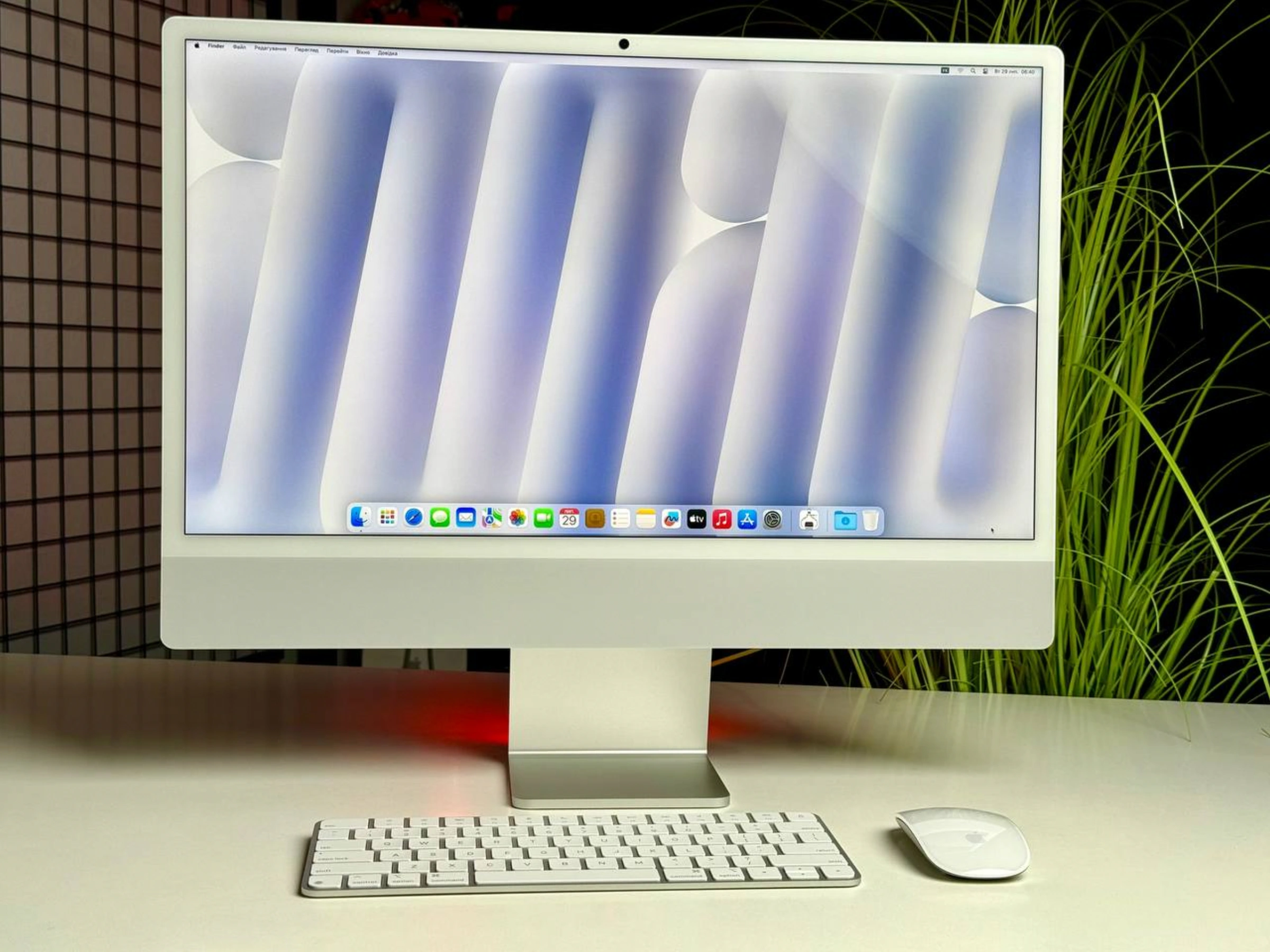 OPEN BOX Apple iMac 24" 2024 M4 8CPU/8GPU/16GB/256GB Silver (MWUC3) | Стан: гарний | Гарантія: 3 місяці | Комплект: повний