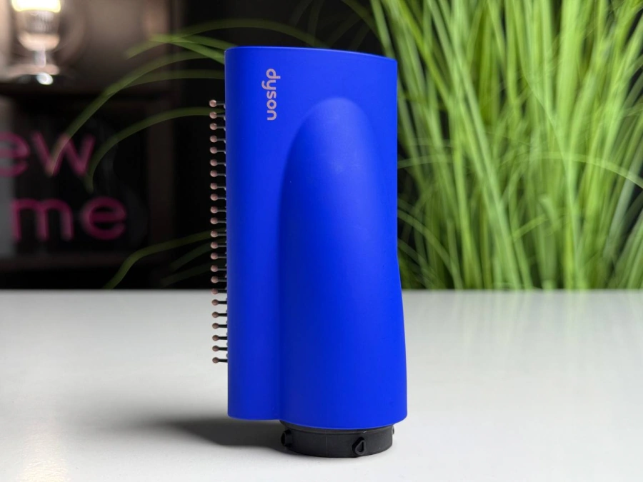 ВІТРИННА М'яка розгладжуюча щітка Dyson Airwrap - Blue/Pink