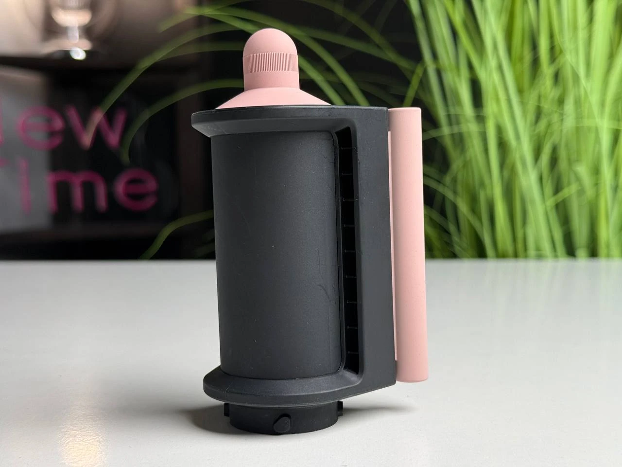 ВІТРИННА Насадка-фен для сушіння та розгладжування волосся Dyson Airwrap - Blue/Pink