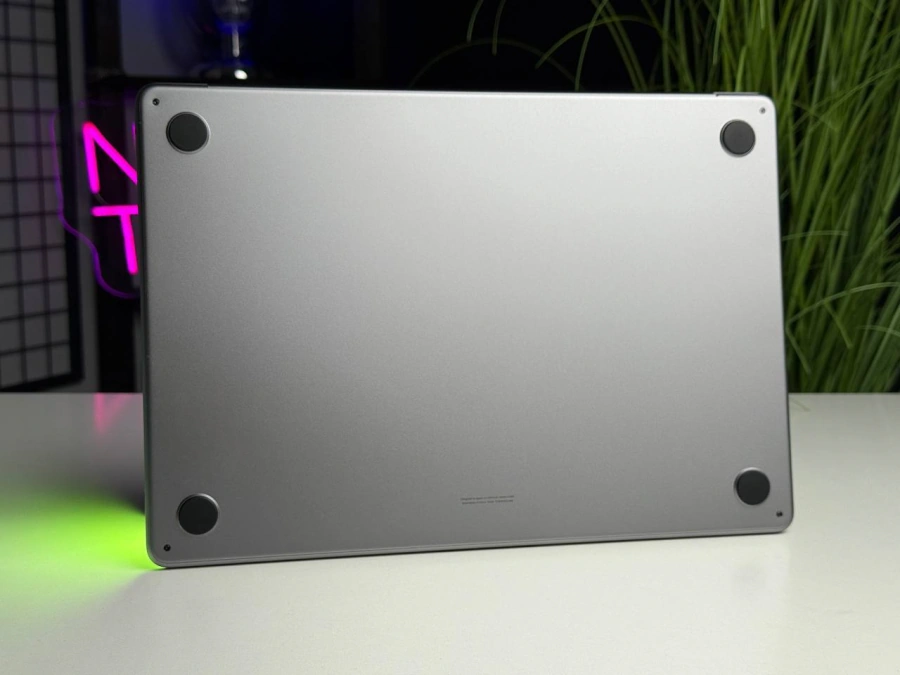 ВІТРИННИЙ MacBook Air 15" M2/8GB/256GB Space Gray 2023 (MQKP3) - Стан: гарний | Акумулятор: 99% | Комплектація: MacBook, зарядка | Гарантія: 3 міс.