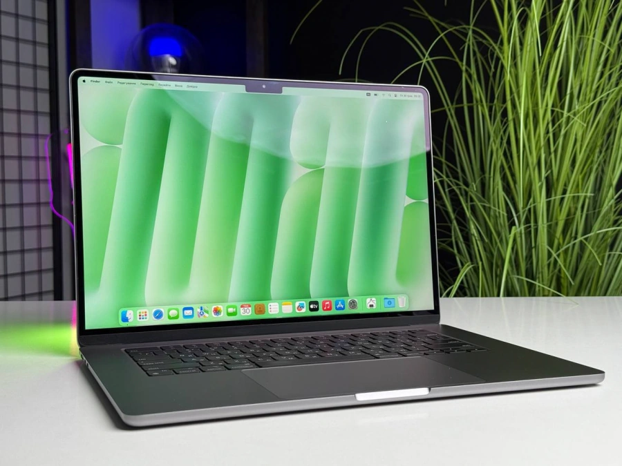 ВІТРИННИЙ MacBook Air 15" M2/8GB/256GB Space Gray 2023 (MQKP3) - Стан: гарний | Акумулятор: 99% | Комплектація: MacBook, зарядка | Гарантія: 3 міс.