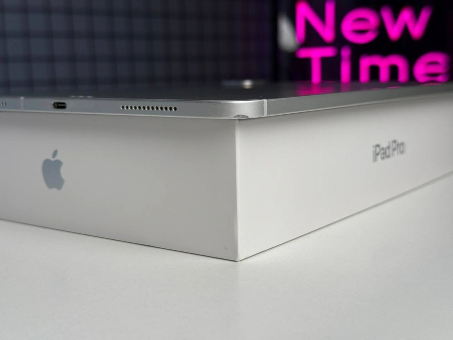 ВЖИВАНИЙ iPad Pro 11" 2020 Wi-Fi + Cellular 256GB Silver (MXEX2, MXE52) - Стан: гарний | Акумулятор: 78% | Комплектація: повний | Гарантія: 1 міс.