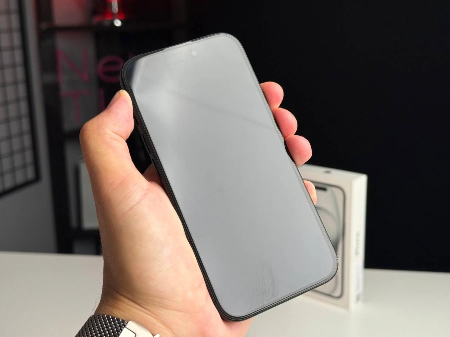 ВЖИВАНИЙ iPhone 15 256GB Black (MTP63) | Стан: гарний | Акумулятор: 89% | Гарантія: 1 місяць | Комплект: повний