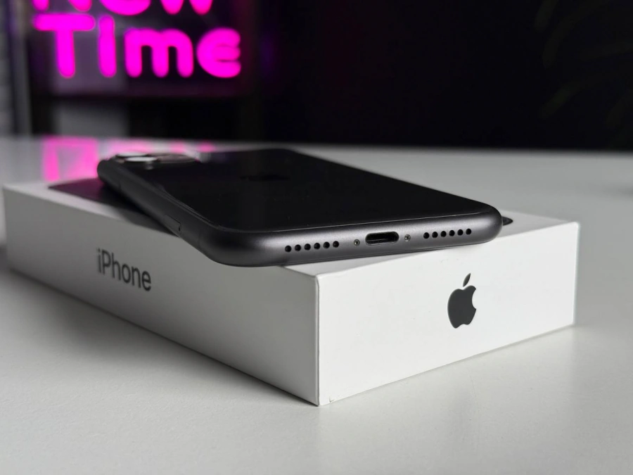 ВЖИВАНИЙ Apple iPhone 11 64GB Black (MWLT2) | Состояние: хорошее | Аккумулятор: 90% | Гарантия: 1 месяц | Комплект: полный