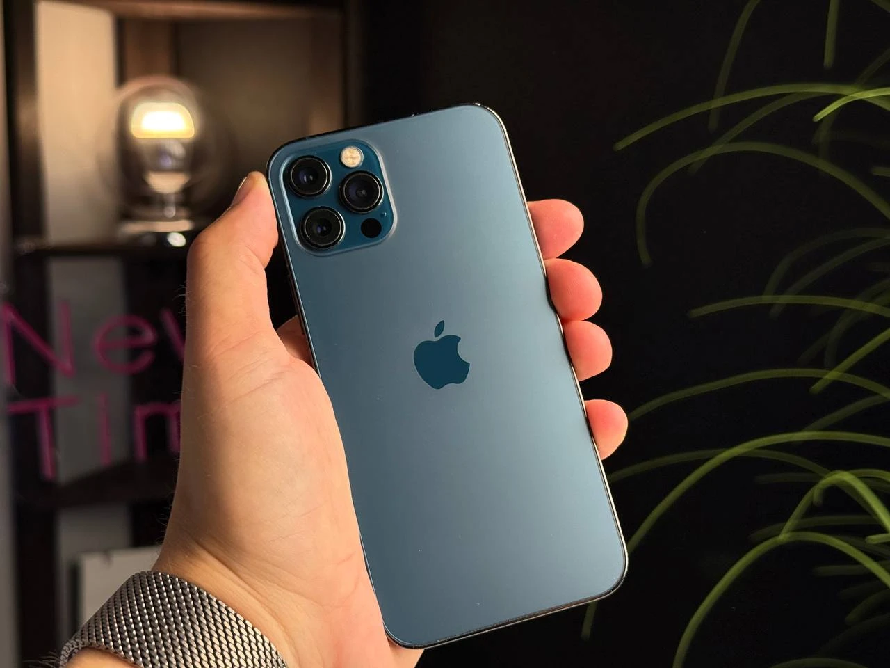 ВЖИВАНИЙ Apple iPhone 12 Pro 128GB Pacific Blue (MGLR3, MGMN3) - Стан: задовільний | Акумулятор: 100% | Комплектація: iPhone, кабель | Гарантія: 1 міс.