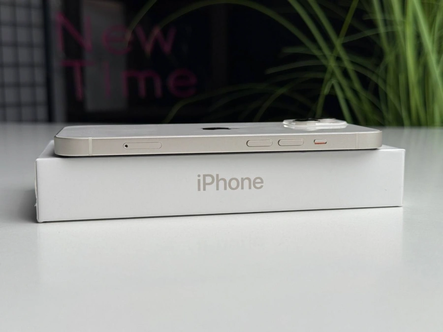 ВЖИВАНИЙ Apple iPhone 13 256GB Starlight (MLMX3, MLQ73) - Стан: ідеальний | Акумулятор: 86% | Комплектація: повний | Гарантія: 1 міс.