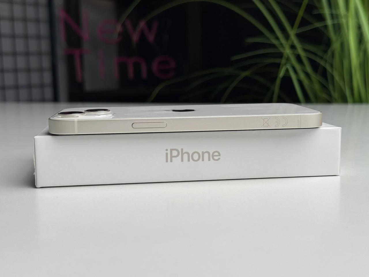 Б/У Apple iPhone 13 256GB Starlight (MLMX3, MLQ73) - Состояние: идеальный | Аккумулятор: 86% | Комплектация: полный | Гарантія: 1 мес.