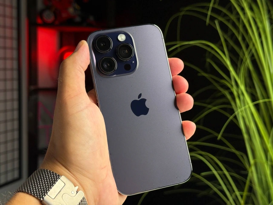 ВЖИВАНИЙ Apple iPhone 14 Pro 1TB Deep Purple (MQ323) | Стан: задовільний | Акумулятор: 100% | Гарантія: 1 місяць | Комплект: кабель