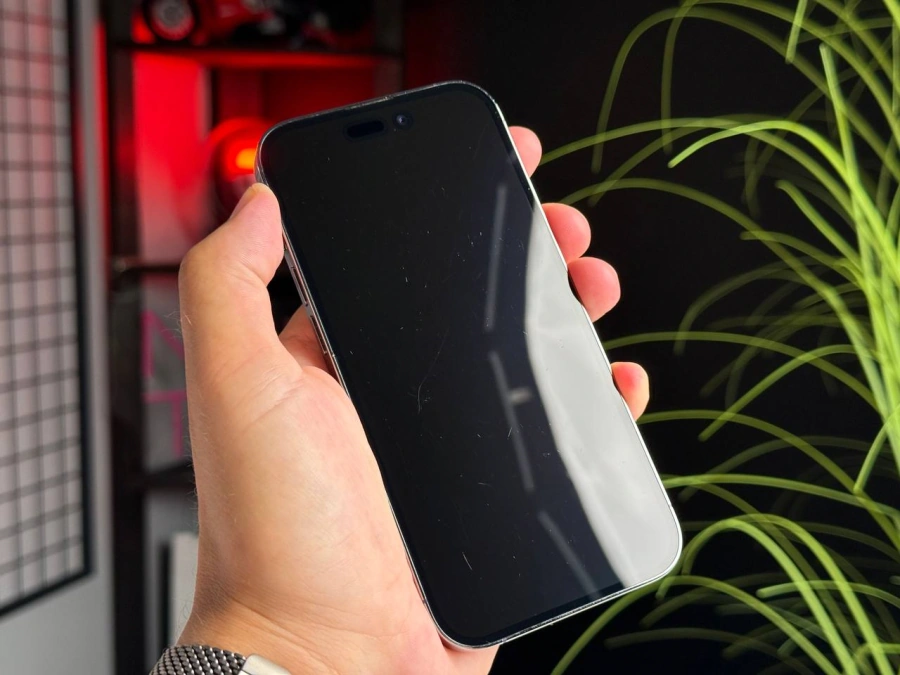 ВЖИВАНИЙ Apple iPhone 14 Pro 1TB Deep Purple (MQ323) | Стан: задовільний | Акумулятор: 100% | Гарантія: 1 місяць | Комплект: кабель