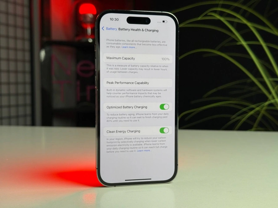 ВЖИВАНИЙ Apple iPhone 14 Pro 1TB Deep Purple (MQ323) | Стан: задовільний | Акумулятор: 100% | Гарантія: 1 місяць | Комплект: кабель