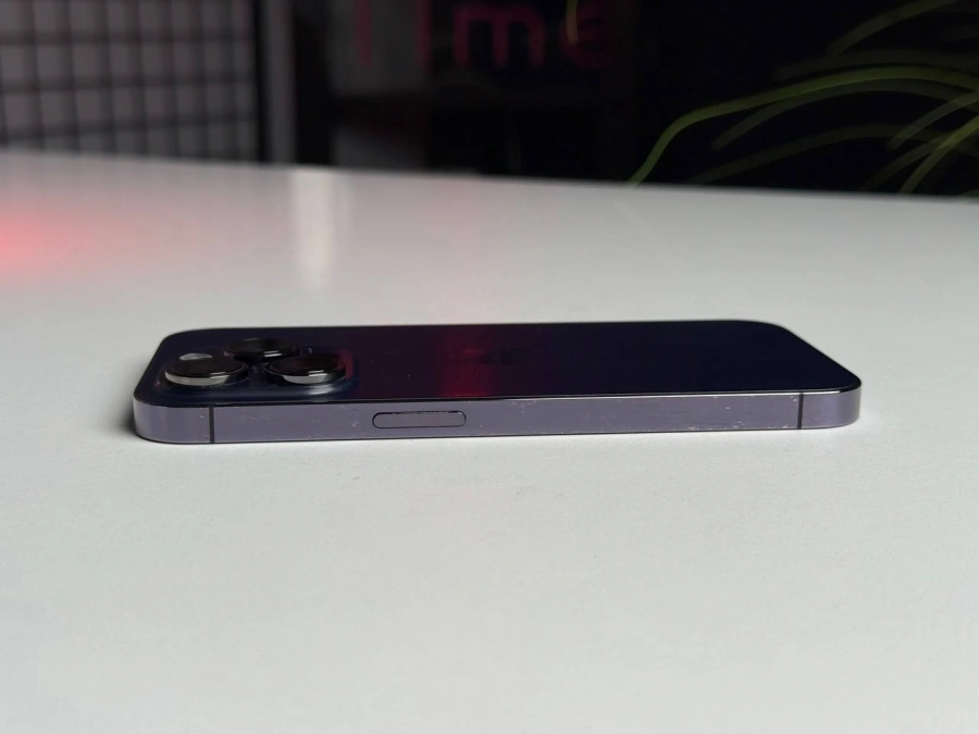 ВЖИВАНИЙ Apple iPhone 14 Pro 1TB Deep Purple (MQ323) | Стан: задовільний | Акумулятор: 100% | Гарантія: 1 місяць | Комплект: кабель