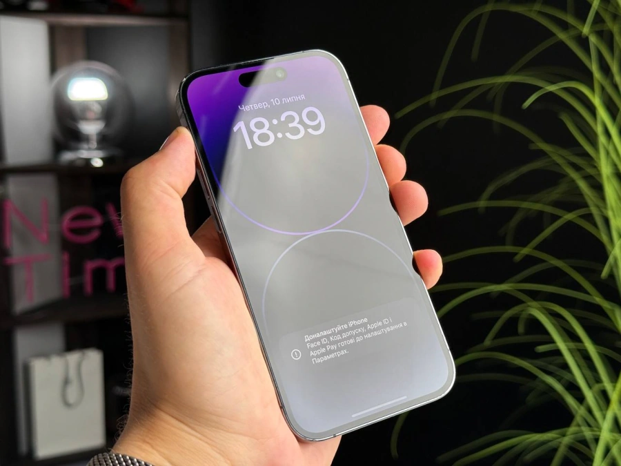 ВЖИВАНИЙ Apple iPhone 14 Pro 512GB Deep Purple (MQ293) | Стан: задовільний | Акумулятор: 100% | Гарантія: 1 місяць | Комплект: iPhone, кабель