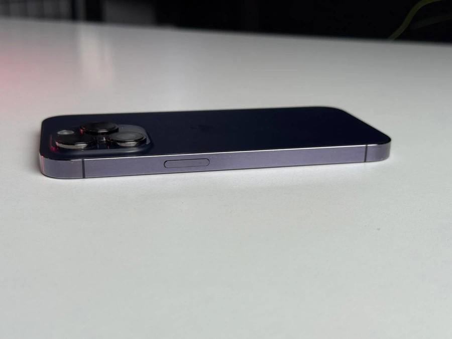 ВЖИВАНИЙ Apple iPhone 14 Pro 512GB Deep Purple (MQ293) | Стан: задовільний | Акумулятор: 100% | Гарантія: 1 місяць | Комплект: iPhone, кабель