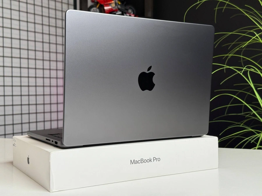 ВЖИВАНИЙ Apple MacBook Pro 14" M4/10CPU/10GPU/16GB/512GB Space Black 2024 (MW2U3) | Стан: идеальный | Акумулятор: 100% (22 цикла) | Гарантия: 1 месяц | Комплект: полный