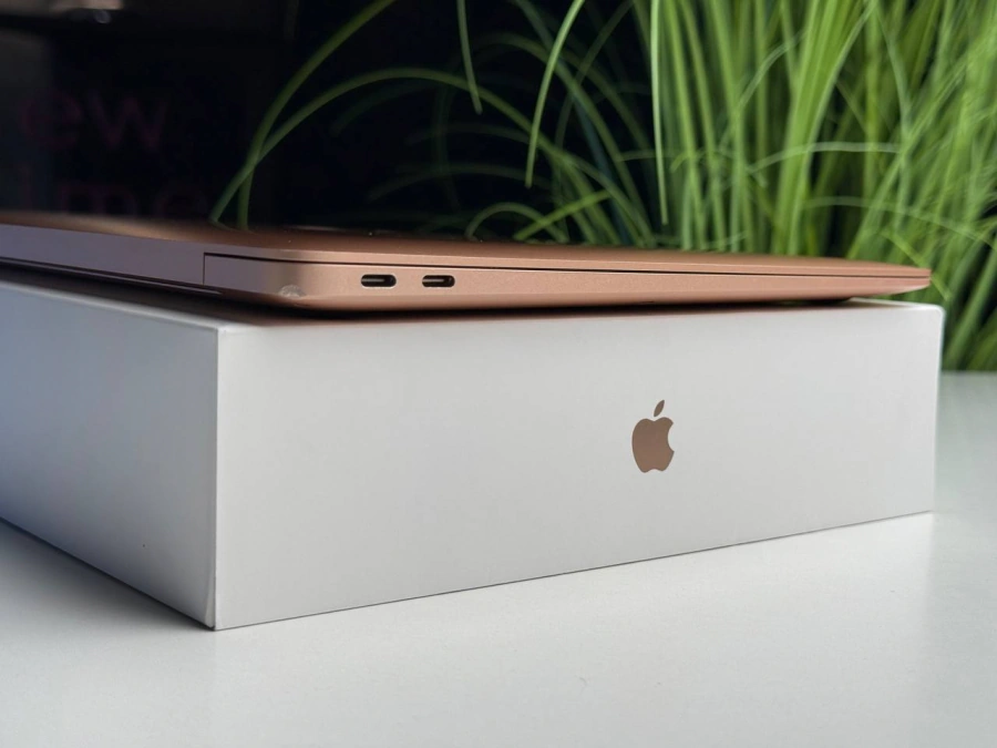 ВЖИВАНИЙ MacBook Air 13" M1/8CPU/7GPU/8GB/256GB Gold 2020 (MGND3) - Стан: гарний | Акумулятор: 85% | Комплектація: повний | Гарантія: 1 міс.