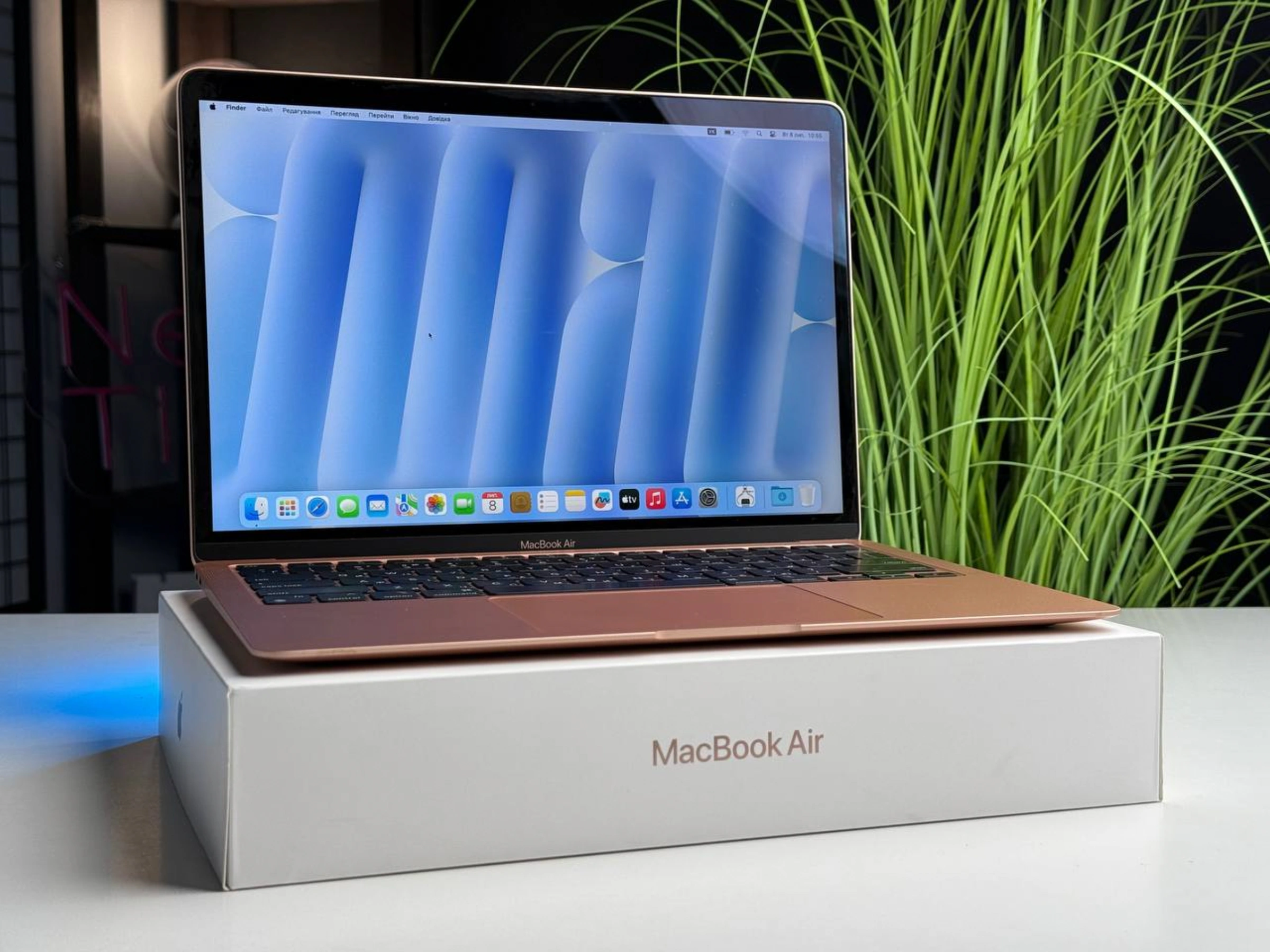 Б/У MacBook Air 13" M1/8CPU/7GPU/8GB/256GB Gold 2020 (MGND3) - Состояние: хороший | Аккумулятор: 85% | Комплектация: полный | Гарантія: 1 мес.