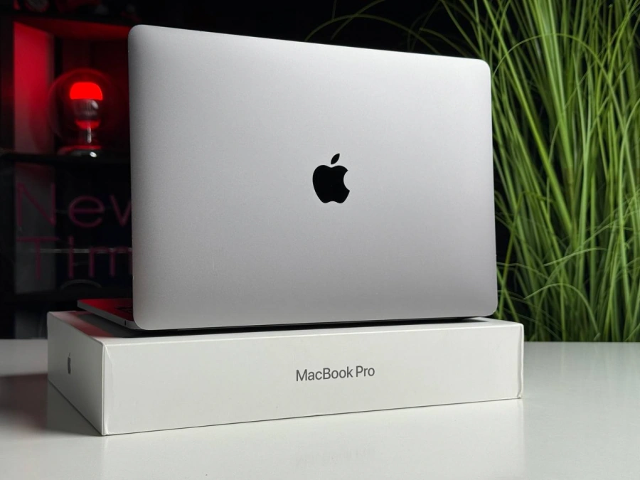 Б/У MacBook Pro 13 Space Gray (MYD92) 2020 | Состояние: хорошее | Аккумулятор: 90% | Гарантия: 1 месяц | Комплект: полный