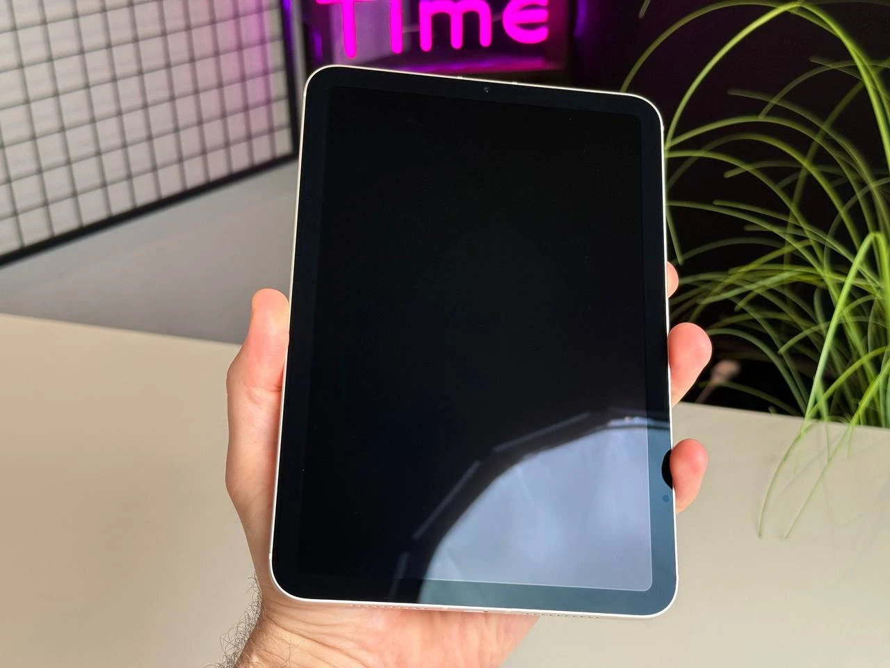 Б/У Планшет Apple iPad mini 7 Wi-Fi + Cellular 128GB Starlight (MXPQ3) - Состояние: идеальный | Аккумулятор: 100% | Комплектация: полный | Гарантія: 1 мес.