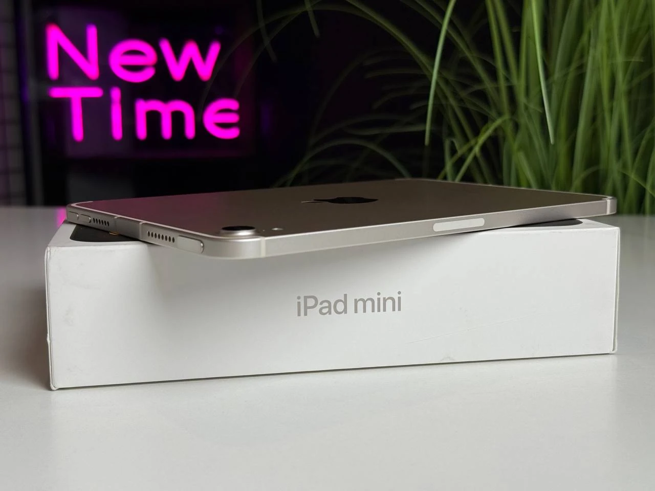 Б/У Планшет Apple iPad mini 7 Wi-Fi + Cellular 128GB Starlight (MXPQ3) - Состояние: идеальный | Аккумулятор: 100% | Комплектация: полный | Гарантія: 1 мес.