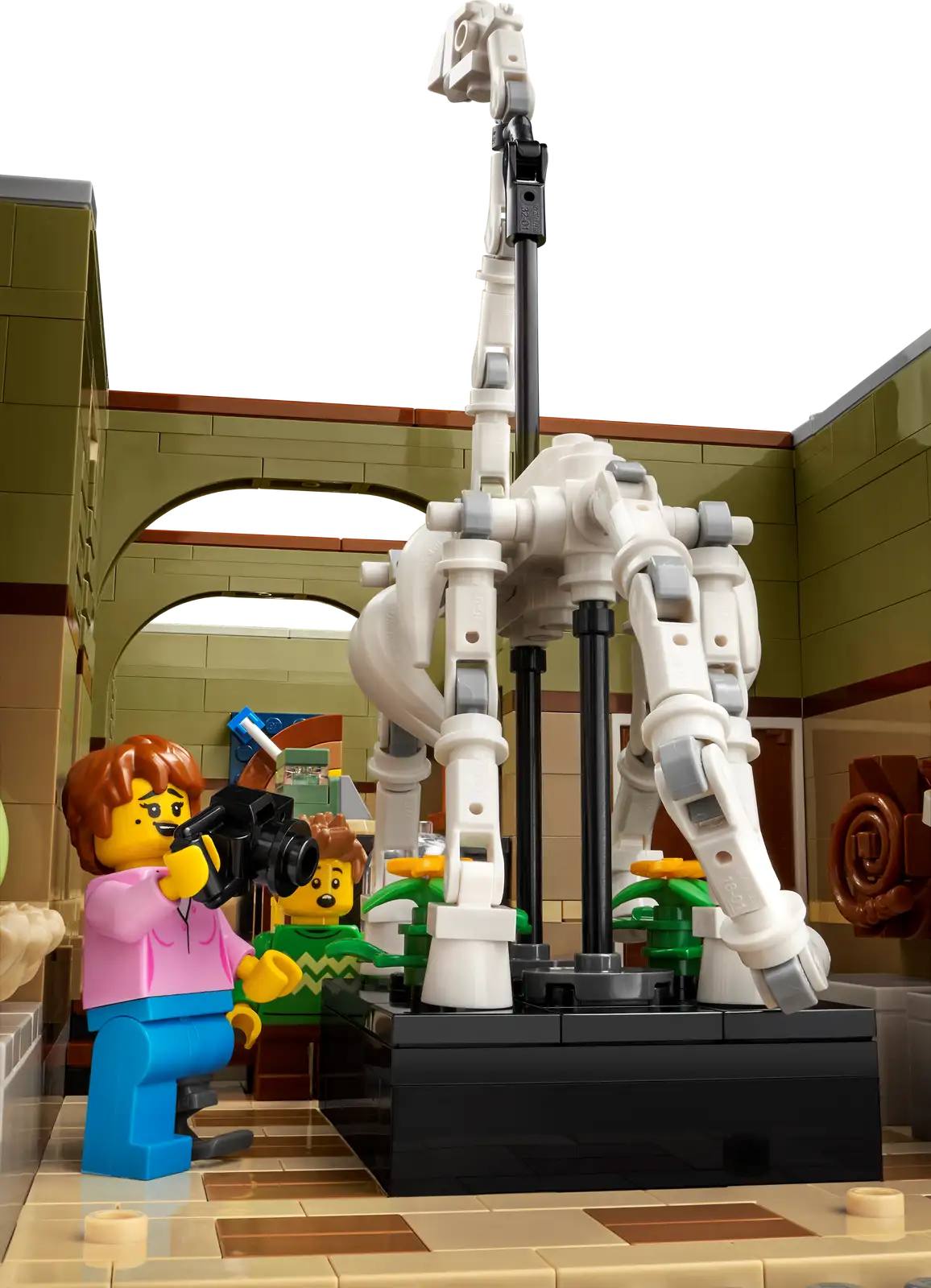 Блоковий конструктор LEGO Icons Музей природної історії (10326)