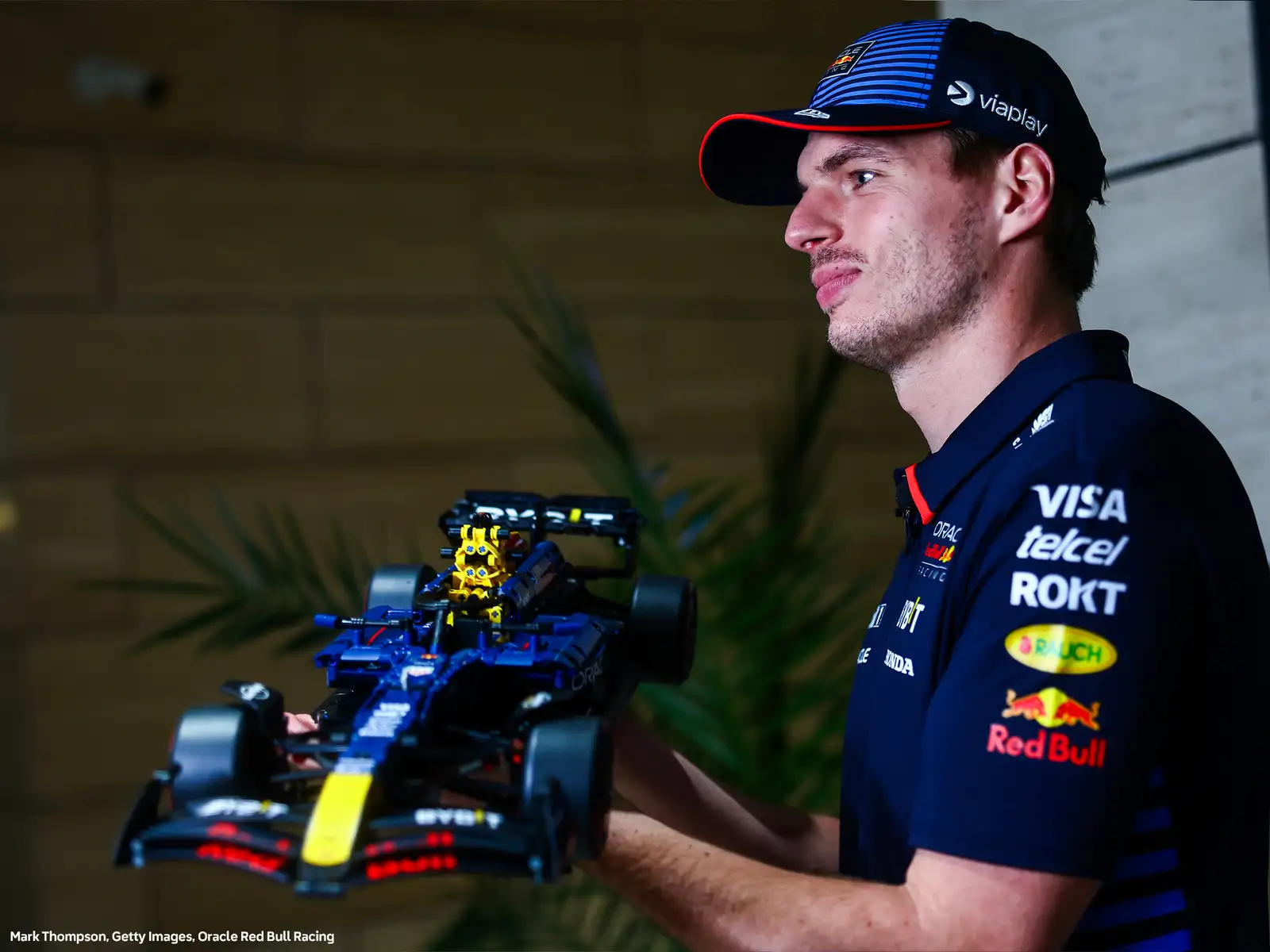 Блоковий конструктор LEGO Technic автомобіль Формули-1 Oracle Red Bull Racing RB20 (42206)