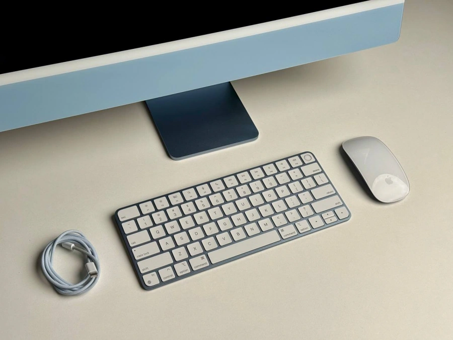 ВЖИВАНИЙ Apple iMac 24" M3 8GPU/8GB/256GB Blue 2023 (MQRC3) | Стан: гарний | Гарантія: 1 місяць | Комплект: повний