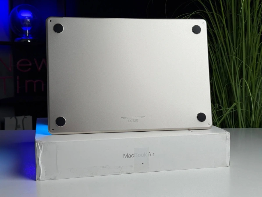 OPEN BOX MacBook Air 15" 2025 M4/10CPU/10GPU/16GB/512GB Starlight (MW1K3) - Стан: гарний | Акумулятор: 100% | Комплектація: повний | Гарантія: 3 міс.