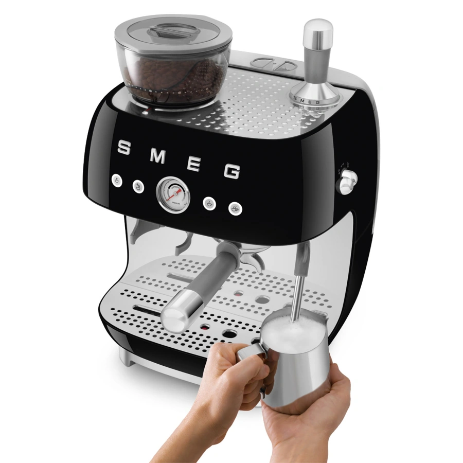 Ріжкова кавоварка еспресо SMEG Manual Coffee Machine with grinder - Black (EGF03BLEU)