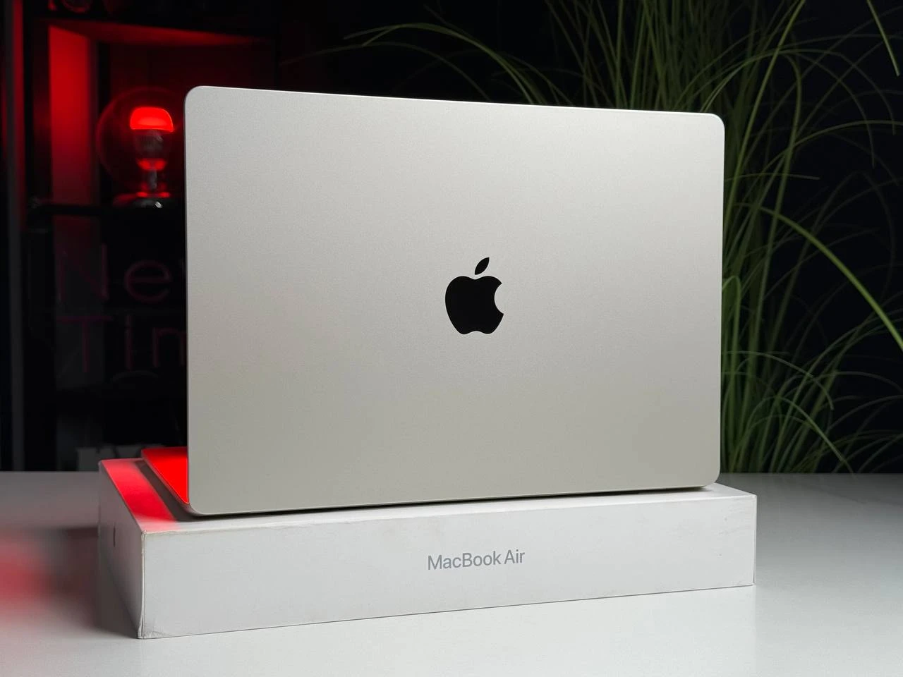 ВИТРИННЫЙ MacBook Air 15" M2/8GB/512GB Starlight 2023 (MQKV3) - Состояние: хорошее | Аккумулятор: 100% | Комплектация: полный | Гарантия: 1 мес.