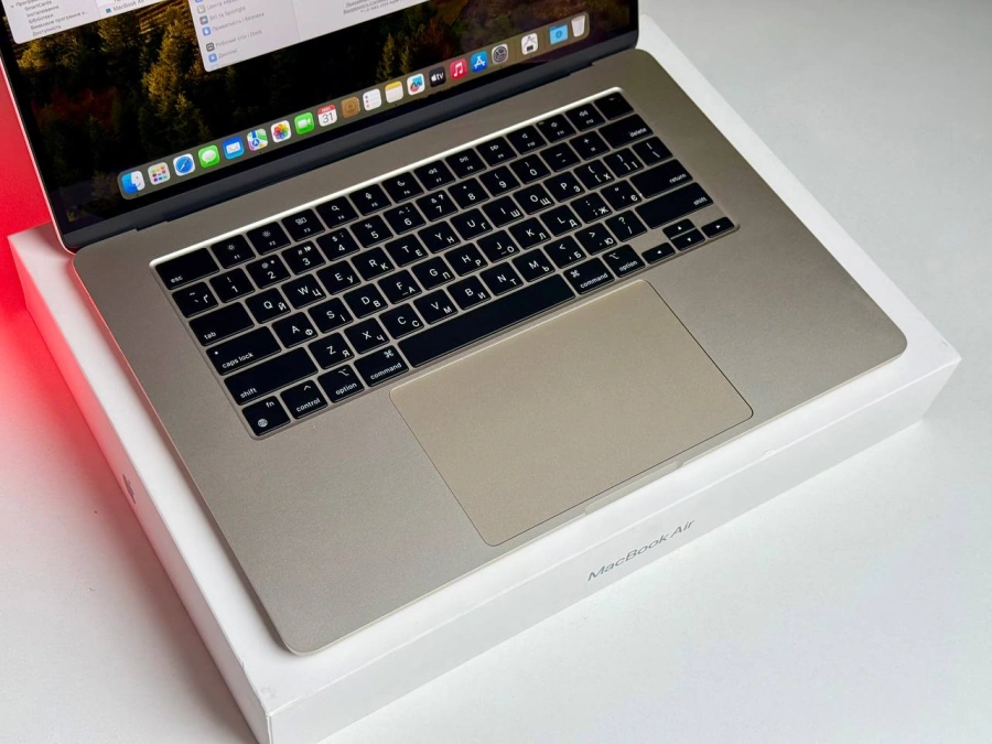 ВІТРИННИЙ MacBook Air 15" M2/8GB/512GB Starlight 2023 (MQKV3) - Стан: гарний | Акумулятор: 100% | Комплектація: повний | Гарантія: 1 міс.