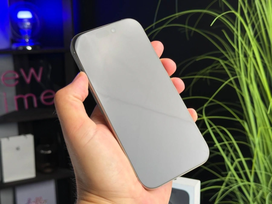 ВИТРИННЫЙ Apple iPhone 16 Pro 256GB Natural Titanium (MYNL3) | Состояние: идеальное | Аккумулятор: 100% (11 циклов) | Гарантия: 6 месяцев | Комплект: полный