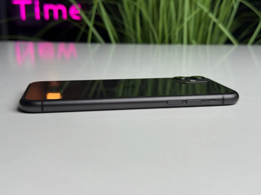 Б/У iPhone 11 128GB Black (MHCX3, MHDH3) | Состояние: хорошее, следы использования | Аккумулятор: 100% | Гарантия: 1 месяц | Комплект: полный