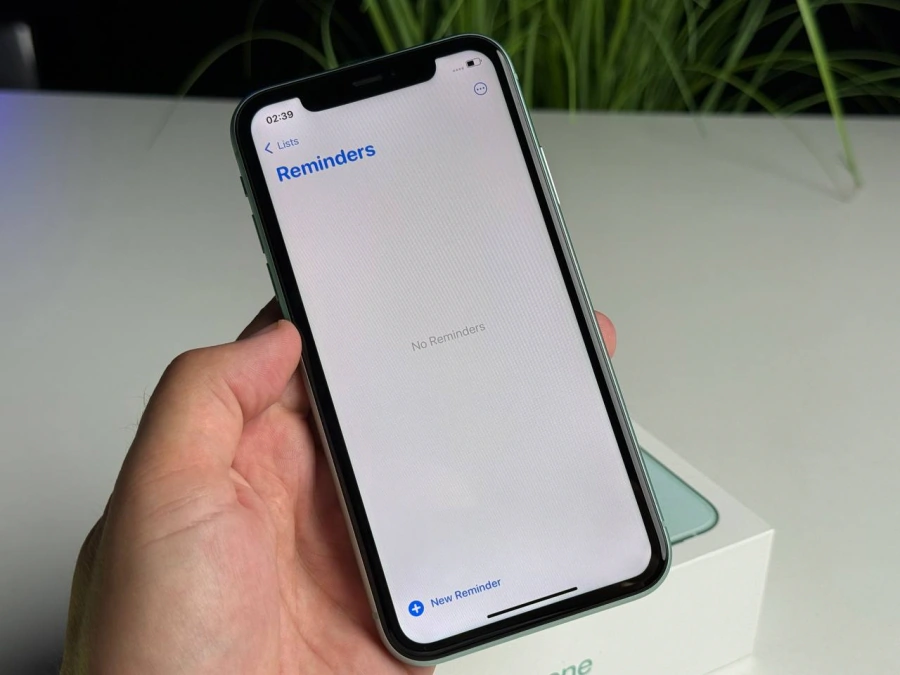 ВЖИВАНИЙ Apple iPhone 11 128GB Green (MWLK2) | Стан: гарний (ледь помітний засвіт на екрані) | Акумулятор: 100% | Гарантія: 1 місяць | Комплект: повний