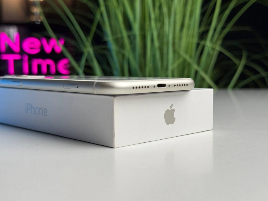 Б/У Apple iPhone 11 128GB White (MHCY3, MHDJ3) | Состояние: хорошее | Аккумулятор: 100% | Гарантия: 1 месяц | Комплект: полный