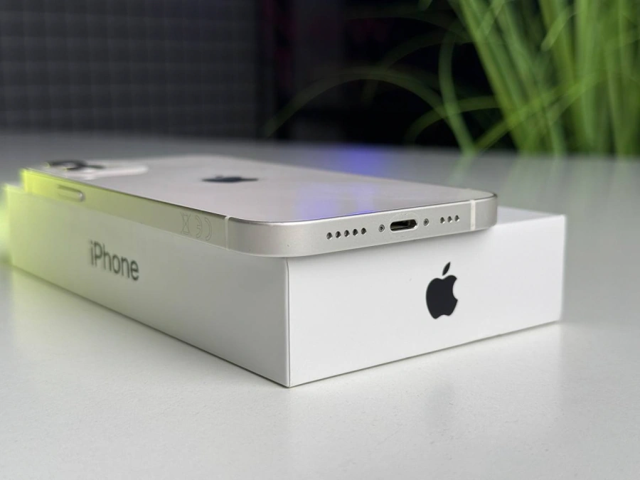 Б/У Apple iPhone 12 64GB White (MGH73, MGJ63) | Состояние: хорошее | Аккумулятор: 100% | Гарантия: 1 месяц | Комплект: полный