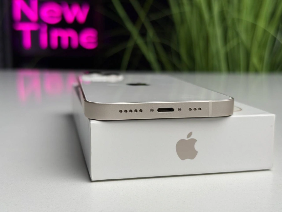 ВЖИВАНИЙ Apple iPhone 13 128GB Starlight (MLPG3) | Стан: ідеальний | Акумулятор: 92% | Гарантія: 1 місяць | Комплект: повний